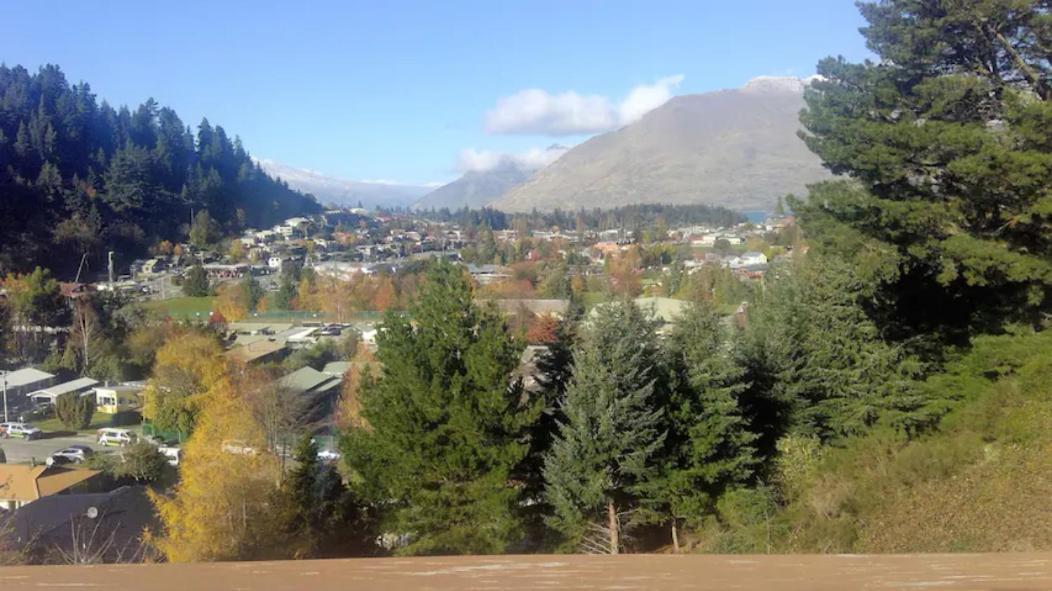 Hot Tub And Views Over Central Queenstown - Entire Holiday House Eksteriør bilde
